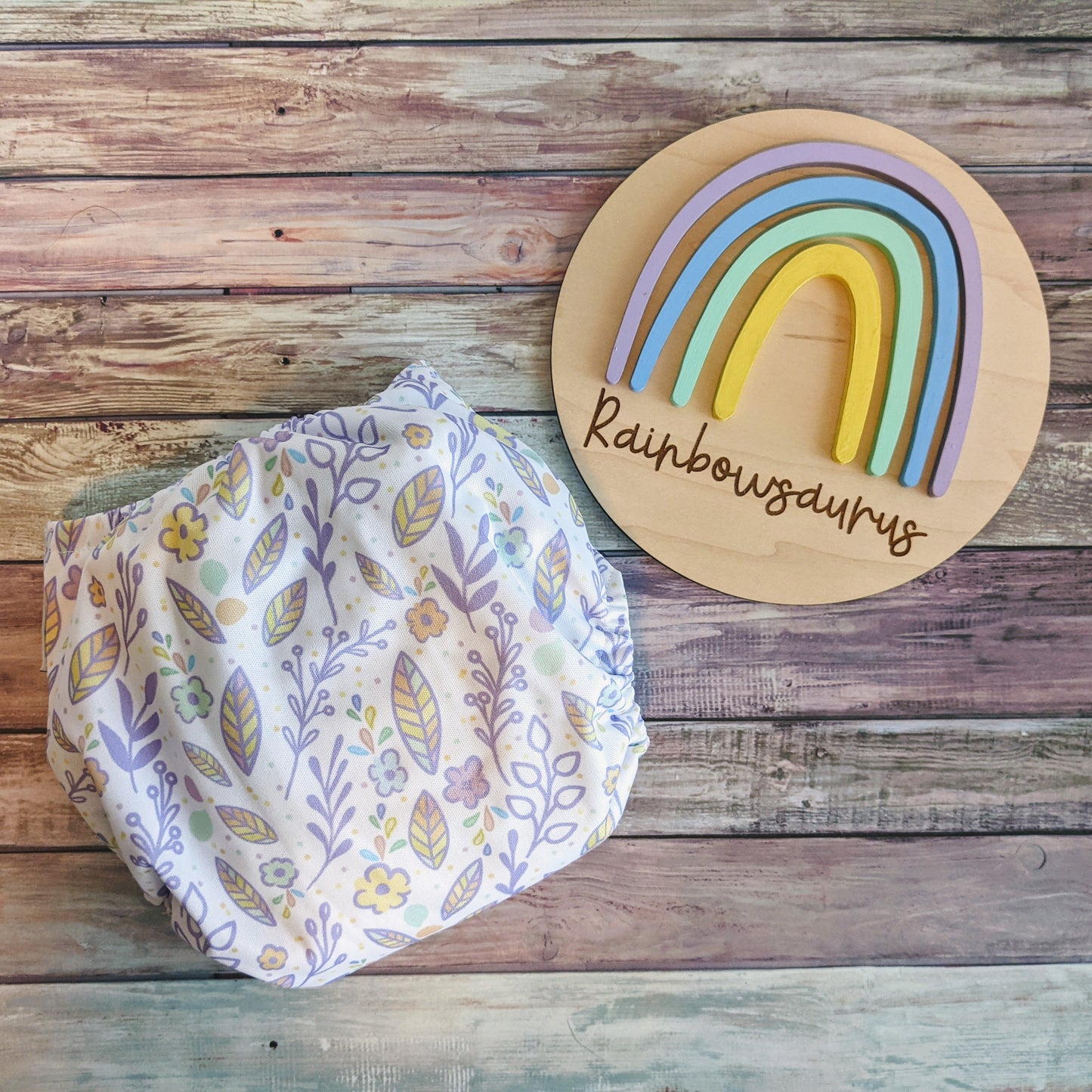 Rainbowsaurus - Cretaceous Fit - Rainbow Leaves