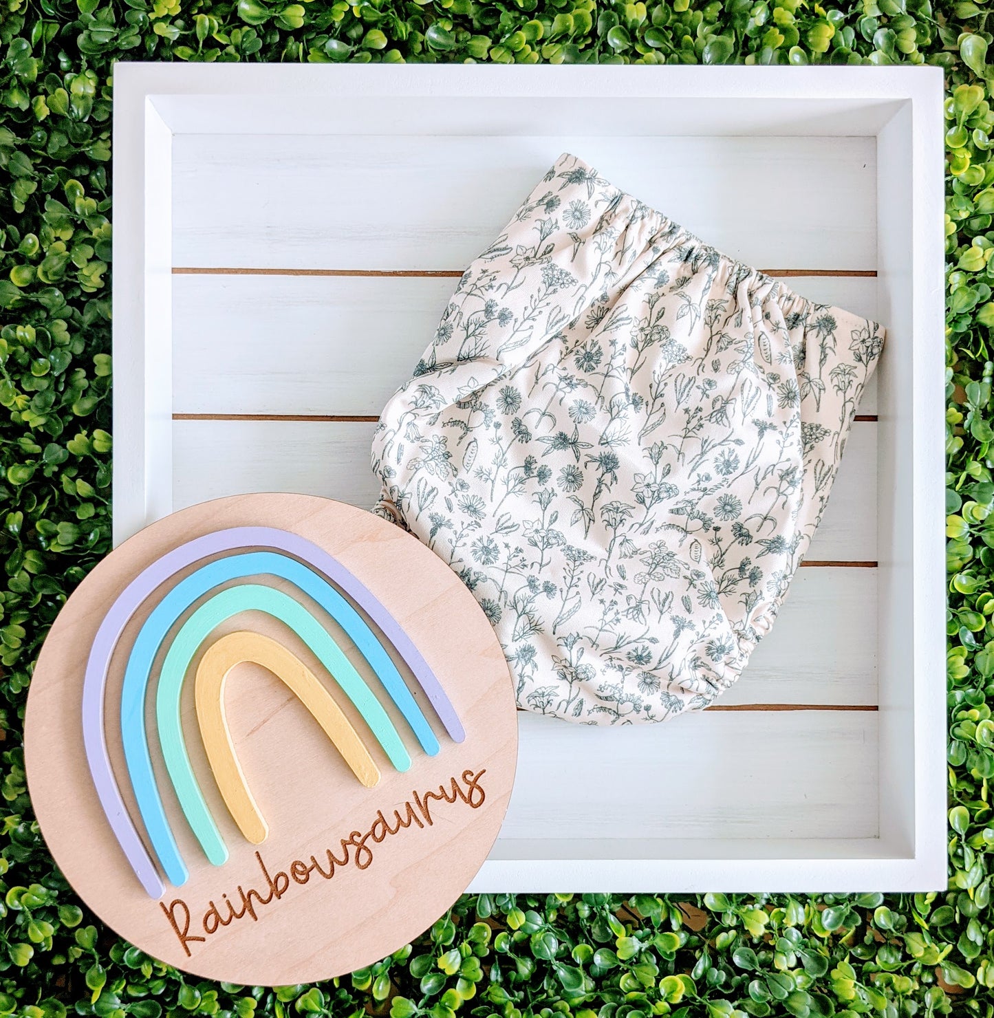 Rainbowsaurus - ECOsaurus Fit - Secret Garden - Vintage Botanicals